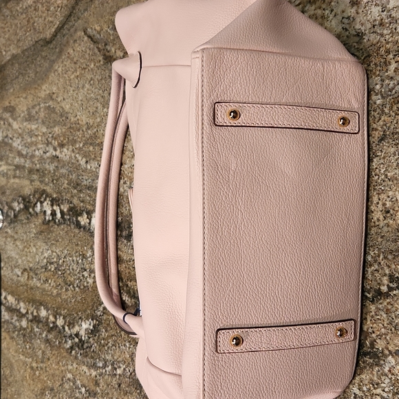 new Dooney and Bourke large pale pink tote in pebble leather - Picture 6 of 11